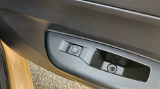 Dacia Spring 27kWh Extreme 65 48kW 5dr Auto Electric Hatchback